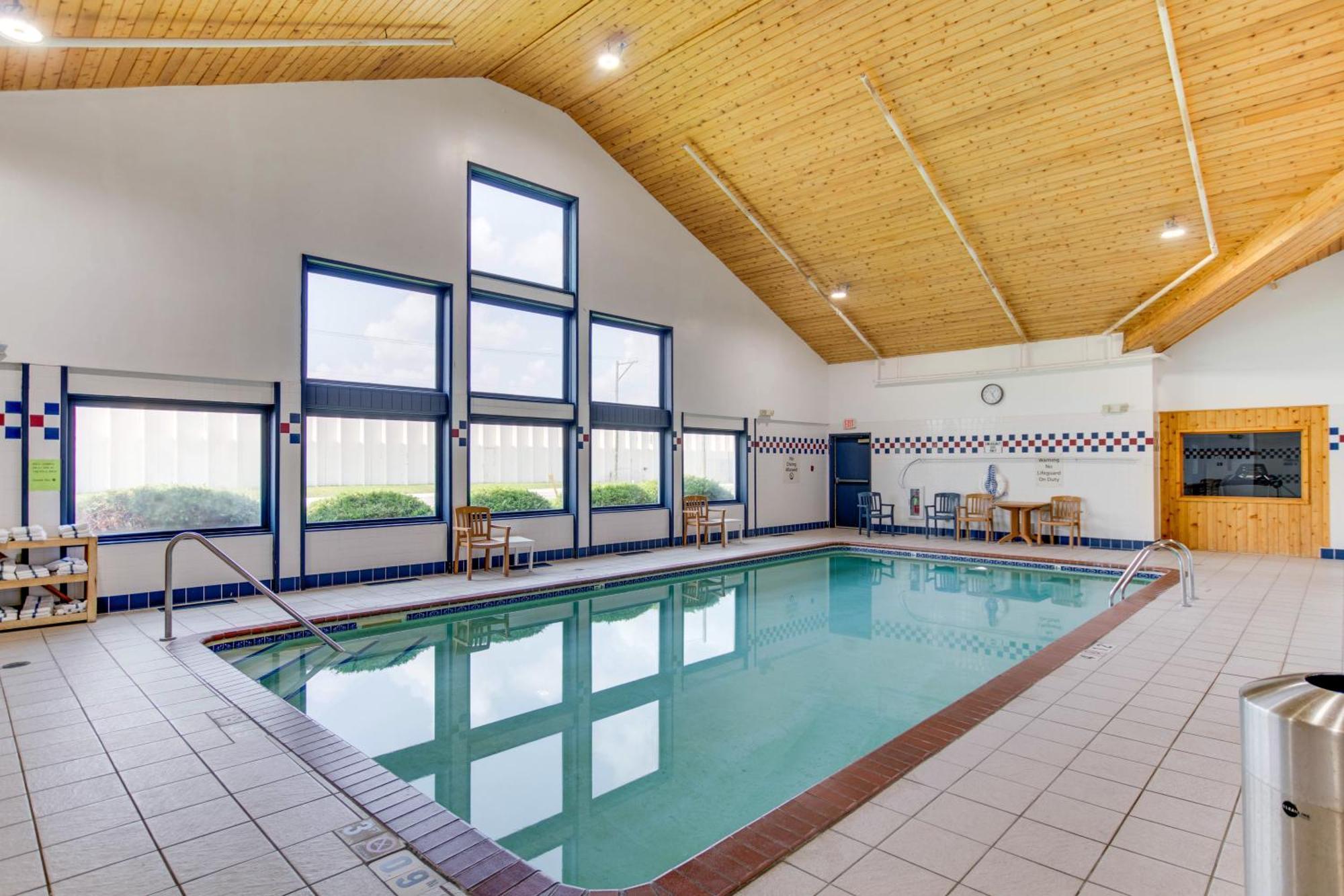 Hotel Bemidji Bagian luar foto